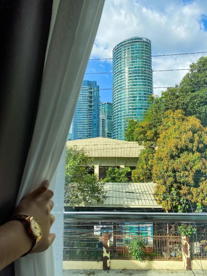 Unwnd Flats Otel Makati City Dış mekan fotoğraf